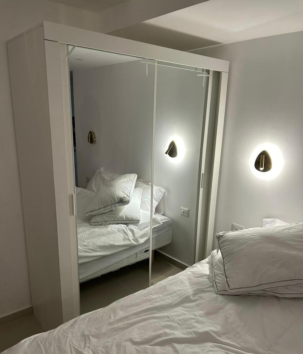 Sea Side מפוארת באילת סטודיו גדול Apartment